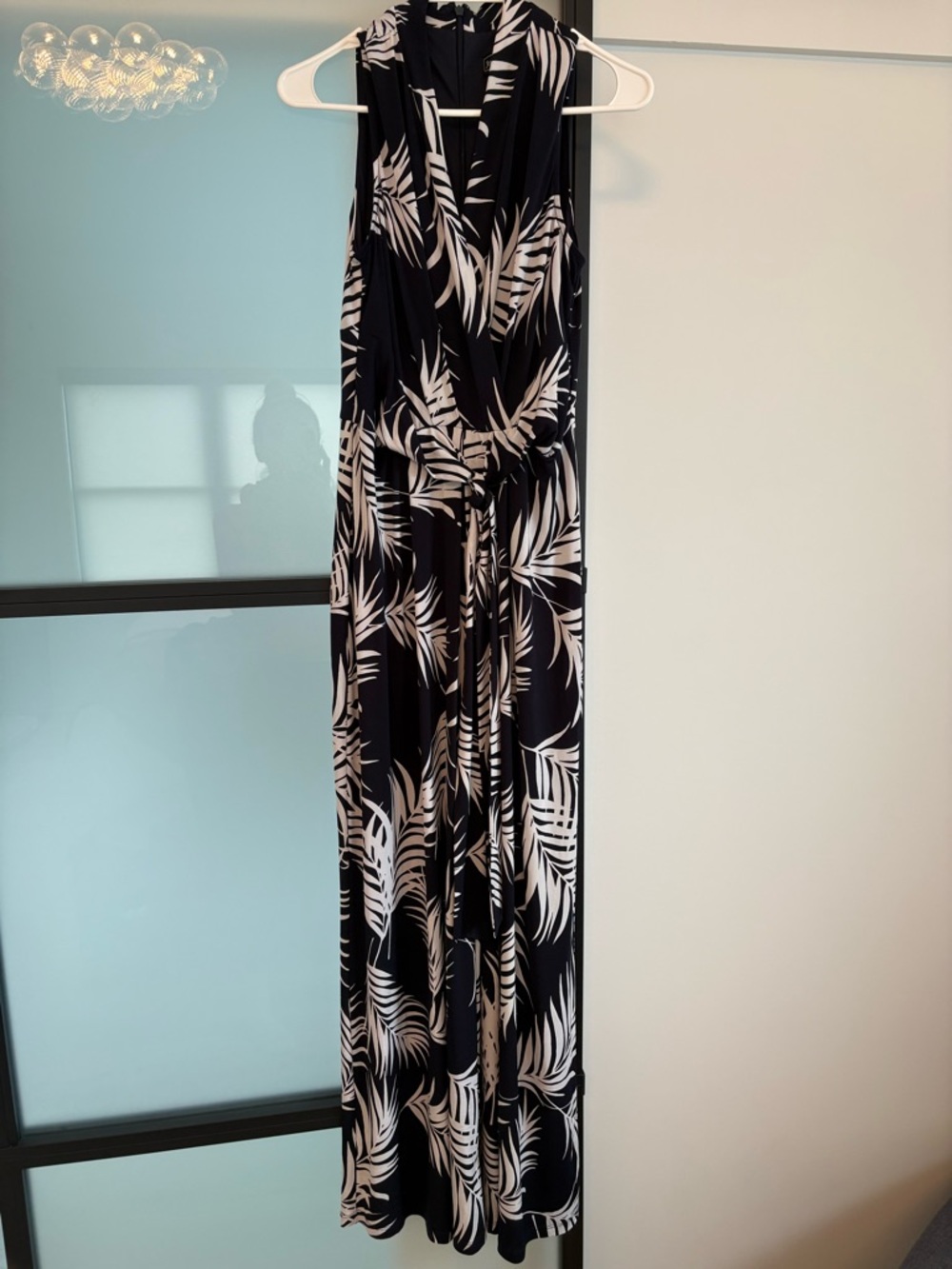 Jessica Howard Navy and White Palm-Print Sleeveless Jumpsuit